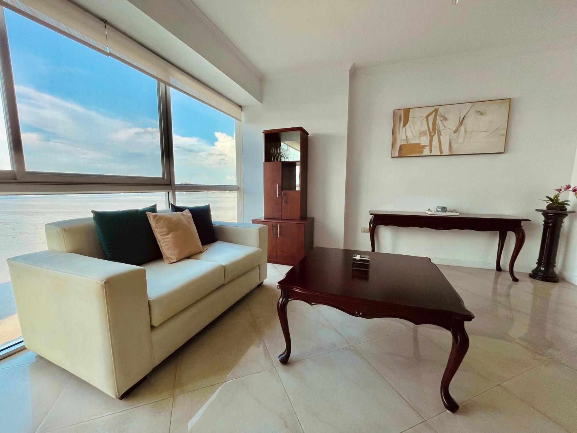 Suite Frente Al Rio En Puerto Santa Ana Riverfront Guayaquil Ngoại thất bức ảnh